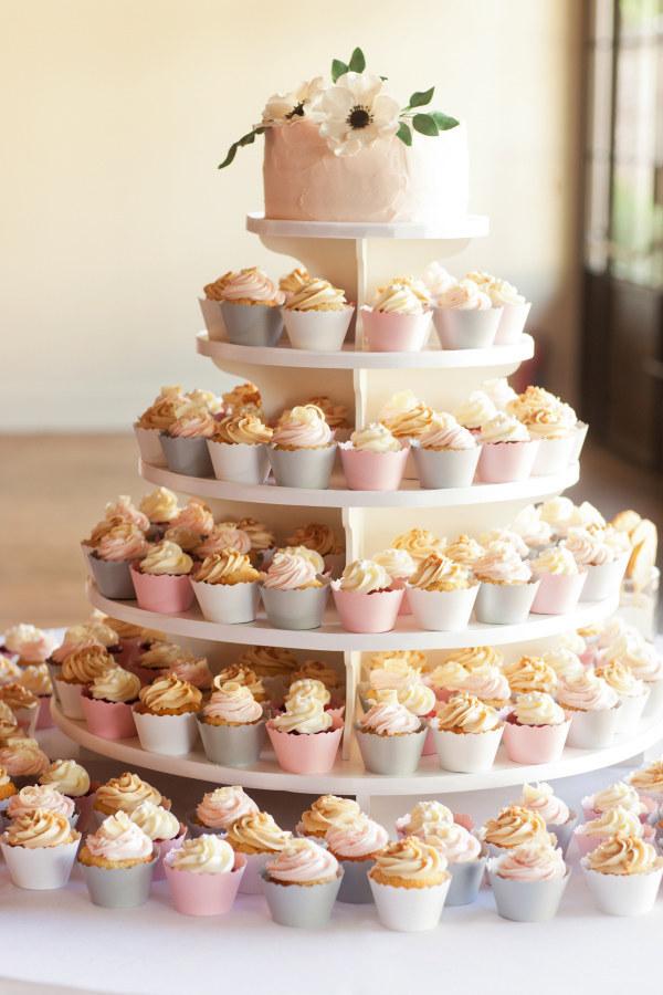 cupcake düğün pastası