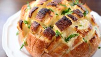 “Çek Ayır Ekmek” Tarifi