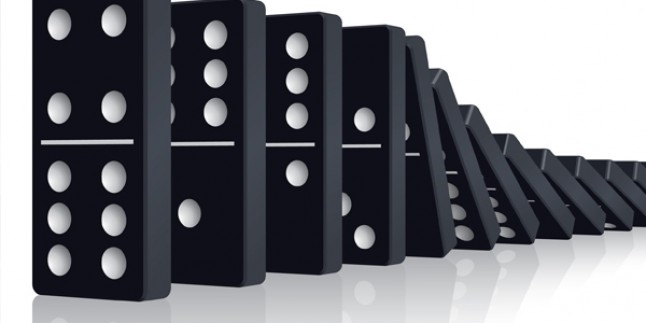 Psikolojide domino taşı etkisi nedir?